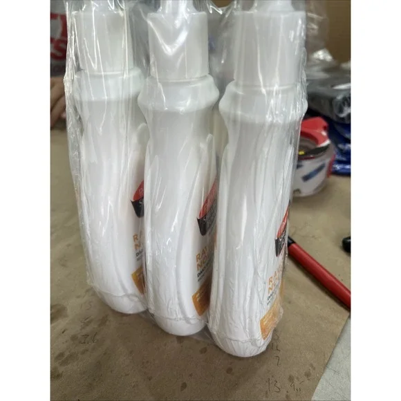 3 Palmer's Shea Butter Formula W/ Vitamin E. Nourish Body Lotion, 13.5 oz New - Picture 2 of 3